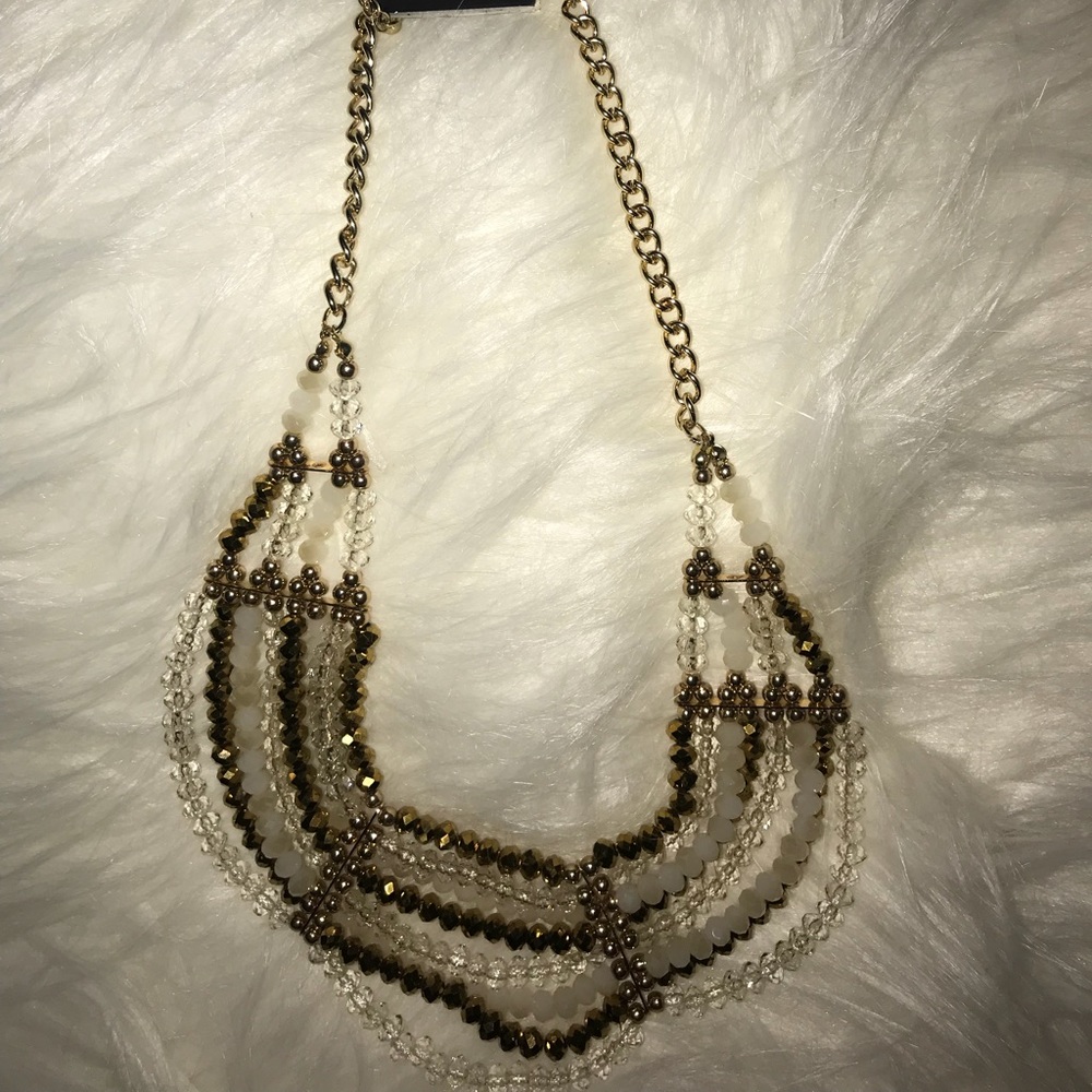 Charming charlie statement necklace